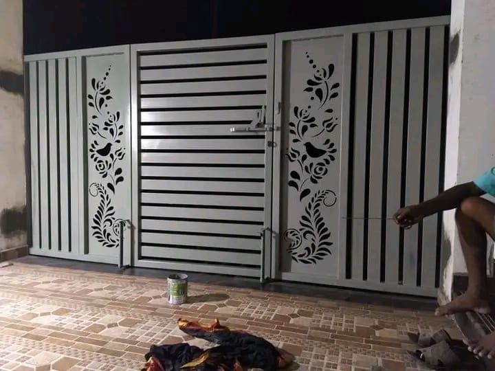 gate